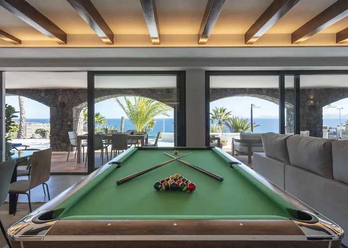 Arcos, Piscina Privada Climatizada Y Jacuzzi Con Maravillosas Vistas Al Islote De Lobos *