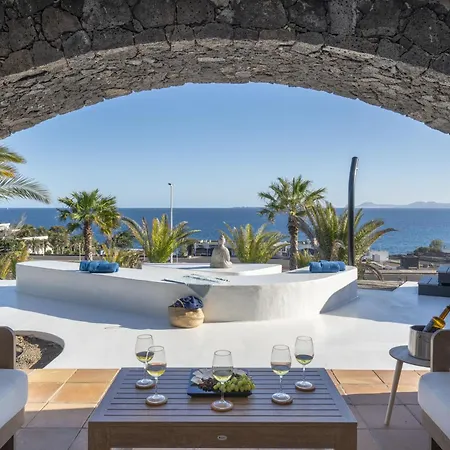 ヴィラ Arcos, Piscina Privada Climatizada Y Jacuzzi Con Maravillosas Vistas Al Islote De Lobos プラヤ・ブランカ